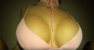 Young wife gives the best titjob ever