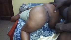 ⭐ fille excitee chatte juteuse se faire baiser par son beau-pere