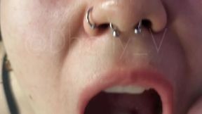 My friend′s girlfriend loves my semen &mdash;  she swallows all of it