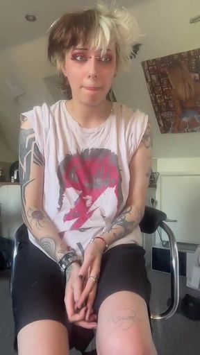 Skinny Goth Huge Belly Rapid Pregnancy at the Doctors Office