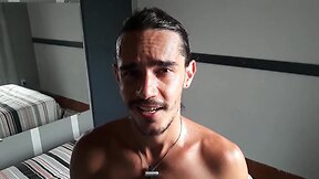 Conto erÓtico gay   comendo o salva vidas do clube parte 1 juan calabares