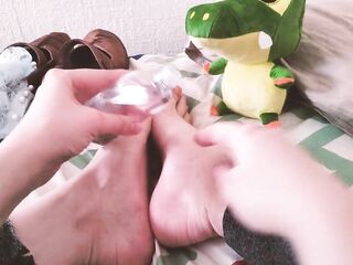 HOTTY TRYING ON FRESH SOCKS AND MASSAGE HER FEET WITH OIL