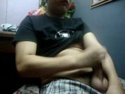 Pinoy jacking off while watching porn in silent