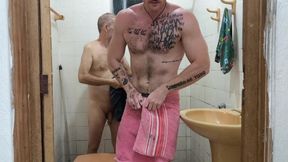 bath the way only the Carmonas do