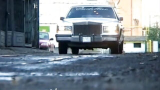 Gangbang anal intens pentru milfele brunete busty Alexa May și Claudia Ferrari, cu sex oral, ejaculare în gură și acțiune în grup