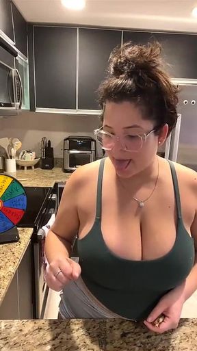 Live Stream with Dani Valentina