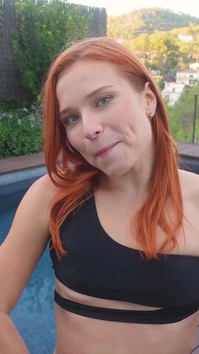 POV - Gorgeous blondes Candee Licious and Isabella de Laa in fuck trio