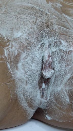 Hairy Pussy Shaving Close up! Intimate Haircut!