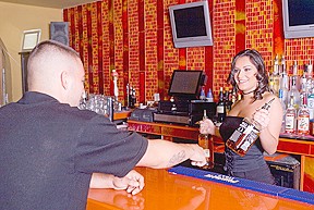 Bartender that squirts