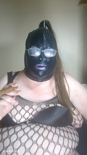 Vlog (jan 2026) - Smoking a Cigar Whilst Having a Serious Chat