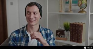 Merida Sat eiskalt doggystyle facegefickt mit gefrorner Zeit und voller Ladung im Slip