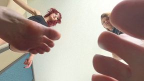 Goddess Luna & Princess Stella - What is that tiny on the floor? - VR 360 6K