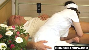 Nurse Sara Bell amazed by grandpa's thick cock