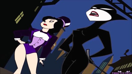 Gotham Girls CATWOMAN BALLBUSTING 2 Nutshots Kick In The Balls Zatanna