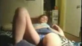 I love to finger my juicy pussy in front of my online audience