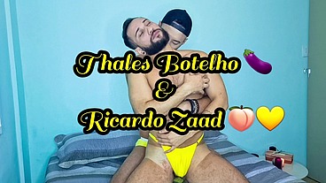 Macho estilo árabe e muito gato dando o cú de calcinha amarela - Foda completa