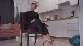 Mistress Ruslana Use Him As A Foot Stool - 4K