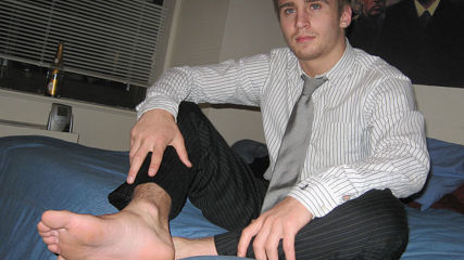 Richard's Roommate Is Hot For His Feet & Socks