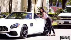 ”Melody Foxx gets screwed by a rich goy on the street”