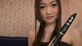 sexy japanese teen like clarinet but prefert a hard cock