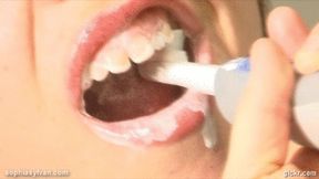 Brushing My Little Teeth and Flossing 720p mp4