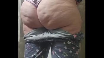 Pawg Lori Ass Clenching