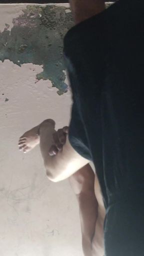 Kaamwali ko malik ne pal deya   Clip 1