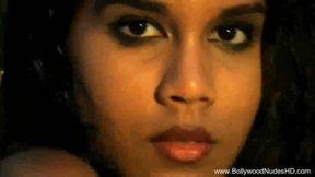 Bollywood Babe Plays For Our Pleasure