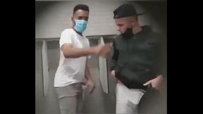 BANHEIR&Atilde_O NA MIRA