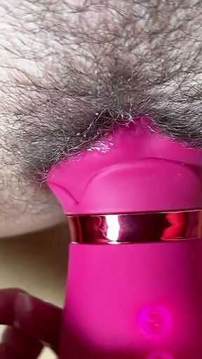 Crazy Pussy Linking with a Toy Makes Me a Big Squirt!!! Hot Pussy Eating!!!