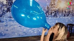 Luna M's First Blow to Pop 4K (3840x2160)