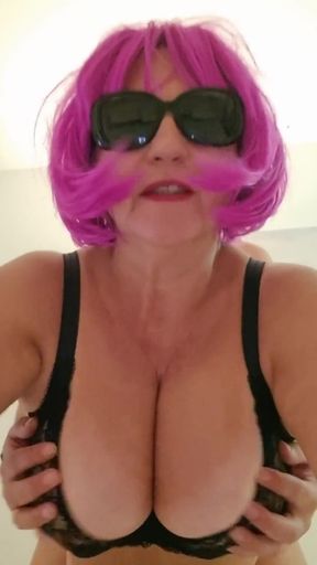 Quick Fuck Big Tits Wife