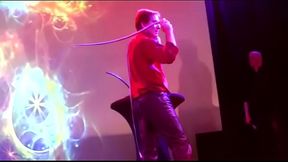 le loup blanc cr&eacute_ateur sm salon de l '_erotisme Rennes la robe