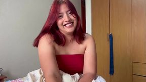 Playing rock paper scissors with my girlfriend (Part 1)