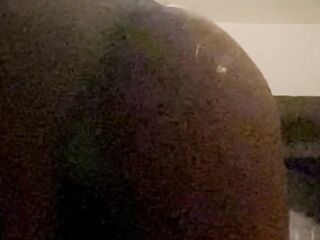 Booty shaking for u