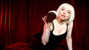 Mistress Isadora- Smelly Sneaker Humiliation