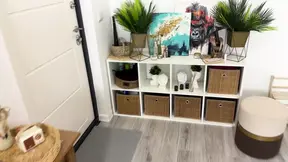 Pizza Delivery Girl From Sexdater Fucked in the Hallway While Wife Was at Work