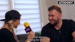 Curious Encounter: Josy Black's Intimate Session with a Muscular Fan - LETSDOEIT