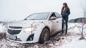 64_Russian Girl Stuck_Maria stuck in muddy snow in high heels ankle boots