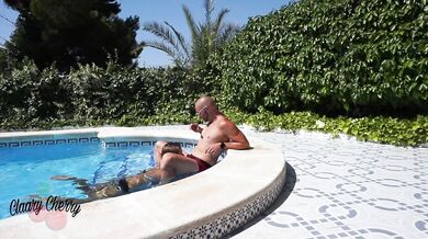 Voyeur cam sucking at the pool - Claary Cherry