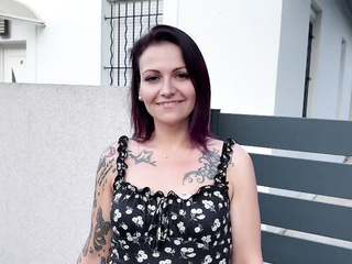 ”Vick, 25 years old, chef!”