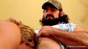 Next Door Buddies Bear Jaxton Wheeler Fucking Morgan Shades to Pieces