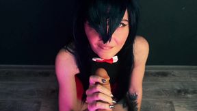 Minnie Mouse gives a blowjob looking into your eyes