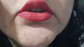 Painting my full lips