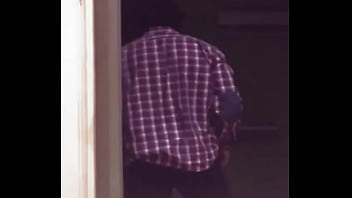 Vaquero hetero curiosome folla en su habitacion despues d euna platicas ne el bar