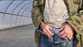 Big Cumshot Quick Public De-stress Jerk