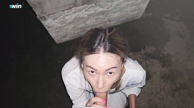 Anal fuck with milf on the first date in the rain on the street. Really extreme