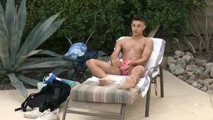 BrotherCrush.com: Swallow starring thick Vinny Blackwood
