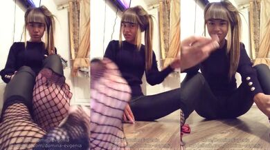 Your Place is at My Feet Domina Evgenia finds your weakness