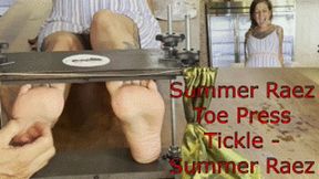 Summer Raez Toe Press Tickling Fetish Foot Tickle Toe Rings Highly Arched Feet Boy Tickling Girl Barefoot Oily Feet Hairbrush Tickling Lickling SD